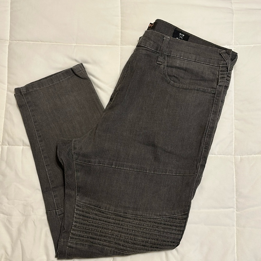 40x30 Men’s Ring of Fire Grey Slim Fit Jeans